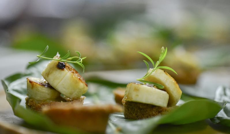 GUANA ISLAND -  CUISINE